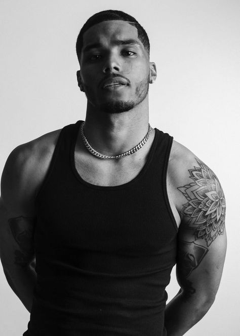 Evan Zanders, Rome Flynn, Attractive Black Men, Camera Poses, Theme Photoshoot, Michael B Jordan, Black Actors, Mile High, Crescent City