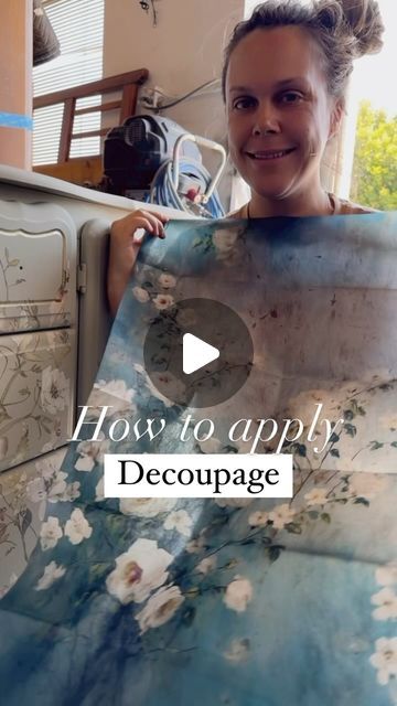 Decoupage Tissue Paper On Wood, How To Decoupage Furniture Tutorials, How To Decoupage Laminate Furniture, Decoupage Paper For Furniture, Items To Decoupage, How To Use Decoupage Paper, Decoupage Tissue Paper Furniture, Decoupage On Furniture, Decoupage Furniture Ideas Vintage