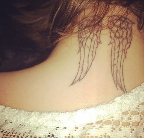 Daryl Wings Tattoo, Daryl Dixon Inspired Tattoo, Daryl Dixon Wings Tattoo, Twd Inspired Tattoos, Twd Tattoo Ideas Daryl, Daryl Dixon Tattoo Ideas, The Walking Dead Tattoos Ideas, Tattoo The Walking Dead, Daryl Dixon Tattoo