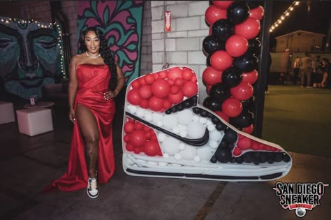 Sneaker Gala Party Outfit Ideas, 18th Birthday Sneaker Ball, Red Carpet Sneaker Ball, Jordan Balloon Decor, 30th Birthday Sneaker Ball, Sweet 16 Sneaker Party Ideas, Jordan Decorations Birthday Parties, 40th Sneaker Ball Party, Sneaker Ball Table Decorations