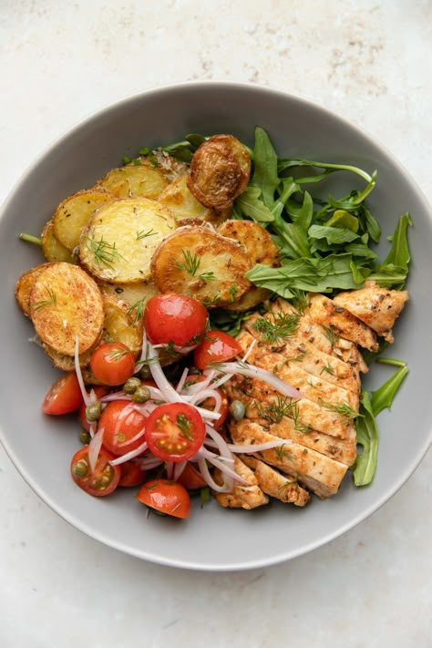 crispy potato and chicken bowl - the palatable life The Palatable Life, Palatable Life, Juicy Chicken Breast, Chicken Bowl, Crispy Potatoes, January 20, Juicy Chicken, Food Inspo, Part 4