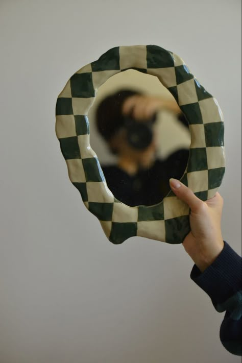 Airdryclay Ideas Decor, Ceramic Mirror Frame Handmade, Checkered Ceramics, Etsy Mirrors, Hand Made Ceramics, Clay Mirror Diy, Wall Clay Art, Air Dry Clay Mirror, Mirror Clay Art