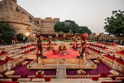 Temple Wedding Indian, Hindu Wedding Aesthetic, Indian Wedding Venue Decorations, Indian Wedding Color Schemes, Grand Indian Wedding, Suryagarh Jaisalmer, Bamboo Resort, Mandap Wedding, Floral Mandap