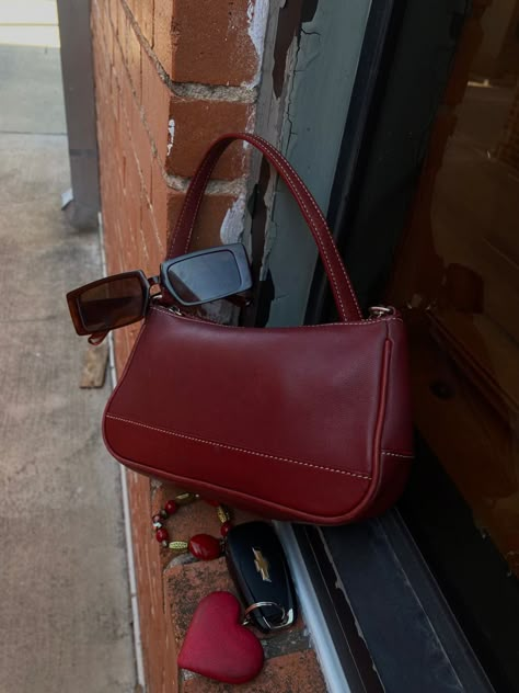 Fall Cherry Red, Red Shoulder Bag Aesthetic, Structured Shoulder Bag, Shoulder Purse Aesthetic, Red For Fall, Red Accessories Fall 2023, Vintage Purses Aesthetic, Cherry Red Shoulder Bag, Red Leather Bag Aesthetic