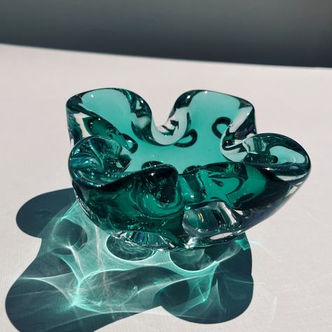 Glass Ashtray, Vintage Ashtray, Ocean Colors, Ashtrays, Murano Glass, Living Room Ideas, Room Ideas, Conditioner, Living Room