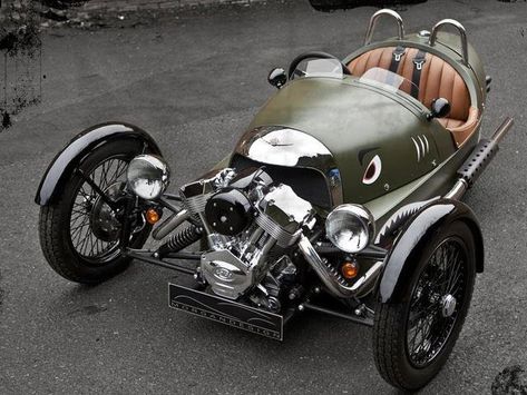 Three-Wheeled Cars: Morgan 3 Wheeler | CarBuzz Three Wheeled Car, Morgan Motors, Morgan Cars, 3 Wheeler, Auto Vintage, Reverse Trike, Cycle Car, British Cars, Small Cars