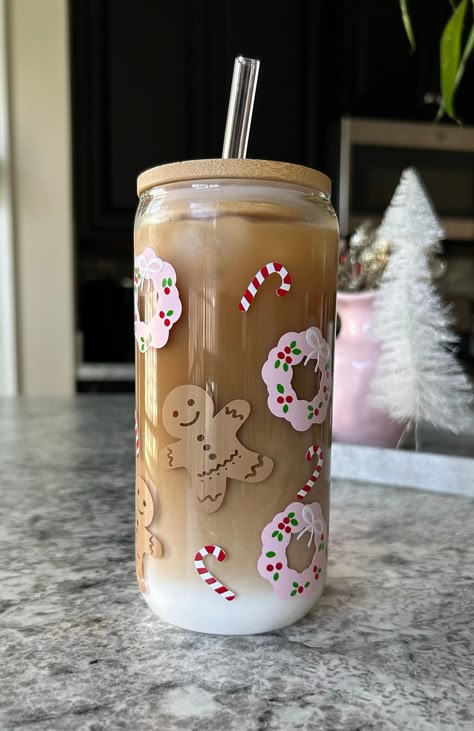 Gingerbread Christmas Cup Holiday Glass Cup Iced Coffee - Etsy Stuff I Want For Christmas, Cute Christmas Cups, Christmas Glass Cup Ideas, Christmas Iced Coffee Cup, Diy Glass Tumbler Cups, Christmas Etsy Ideas, Cute Drinks To Make At Home, Christmas Small Business Ideas, Christmas Coffee Ideas