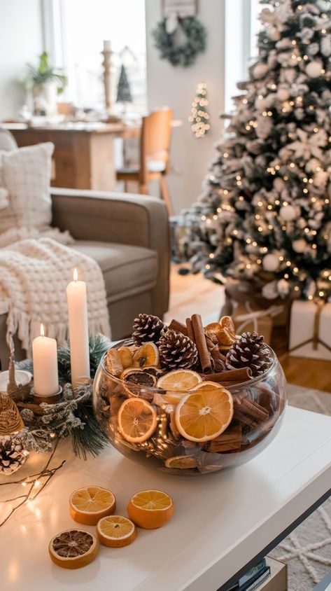 Make Ahead Christmas Appetizers, Christmas Decor Idea, Cozy Winter Decor, Christmas Table Centerpieces, Pine Cone Decorations, Christmas Wallpapers, Christmas Outdoor, Funny Story, Christmas Decoration Ideas