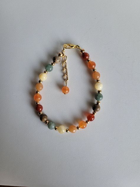 Fall Bracelets Diy, Beaded Fall Jewelry, Autumn Accessories Jewelry, Diy Fall Jewelry Ideas, Fall Jewelry Trends 2024, Diy Fall Jewelry, Colorful Beaded Bracelet, Autumn Beaded Jewelry, Fall Jewelry Diy