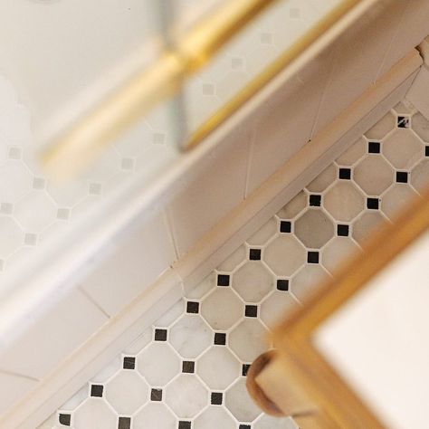 Nothing beats classic look of black and white octagon mosaic on the bathroom floor. Featuring Classic Octagon Marble Mosaic Credit:… | Instagram Hexagon Marble Tile Bathroom, Marble Mosaic Bathroom Floor, Marble Hexagon Tile Bathroom, Octagon Tile Bathroom, White Mosaic Bathroom, Marble Mosaic Bathroom, Mosaic Bathroom Floor, Mosaic Tile Bathroom Floor, Hexagon Tile Bathroom