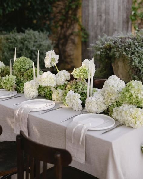 Hydrangea Table Runner Wedding, Green Hydrangea Wedding, Green Wedding Florals, White Hydrangea Wedding, Hydrangea Centerpiece, Hydrangeas Wedding, Bridal Table, Green Hydrangea, Nancy Meyers