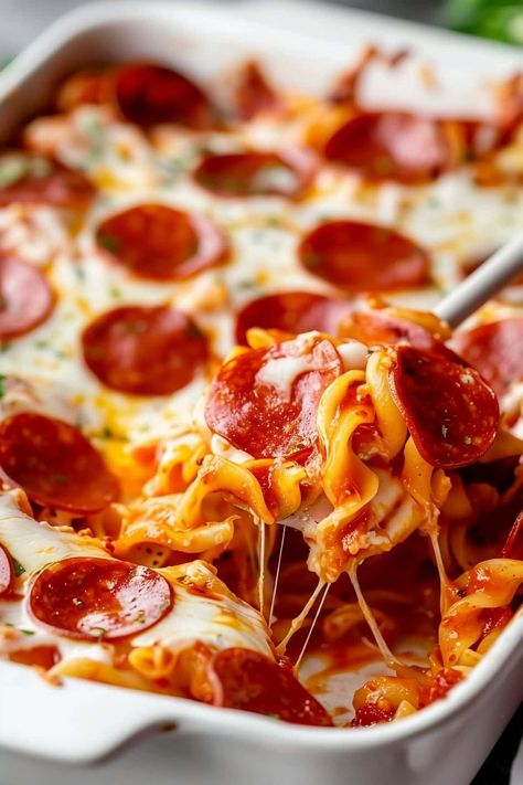 Easy Pepperoni Pizza Casserole (6-Ingredient Recipe) - Insanely Good Pepperoni Pizza Casserole Recipe, Easy Pepperoni Pizza, Pepperoni Pizza Casserole, Pizza Casserole Recipe, 1 Pot Meals, Meat Lovers Pizza, Pizza Crusts, Cooking For 2, Pizza Sauce Homemade