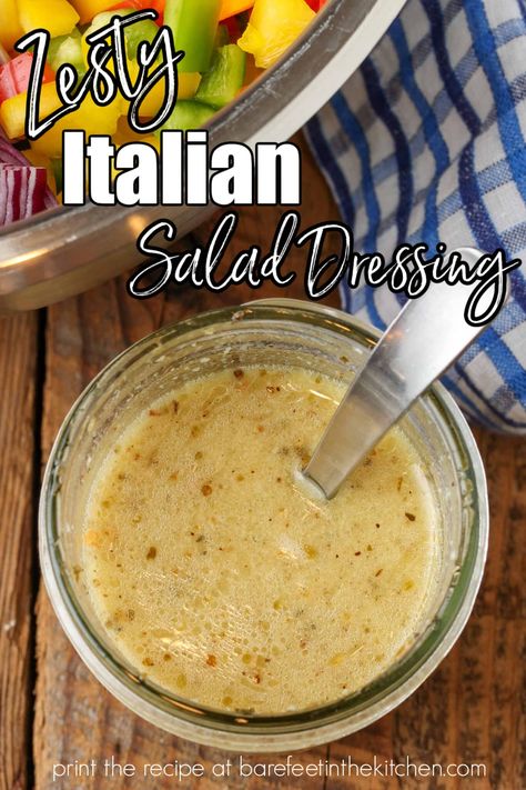 Italian Vinaigrette Dressing Recipe, Zesty Italian Dressing Recipe, Italian Salad Dressing Homemade, Italian Dressing Recipes, Balsamic Vinaigrette Recipe, Homemade Italian Dressing, Salad Dressing Recipes Healthy, Zesty Italian Dressing, Homestead Recipes