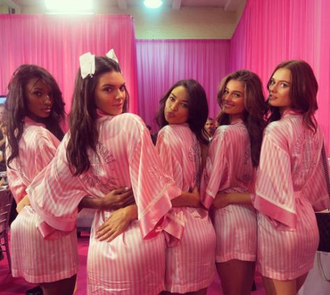 Victoria Secret 2014, Kily Jenner, Tumblr Girly Aesthetic 2013, Victoria's Secret Aesthetic, Victoria Secret Model, Pink Tumblr Aesthetic, Victoria Secret Models, Girls Tumbler, Vs Fashion Shows