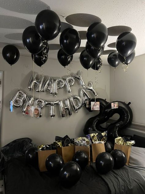 Birthday Decor For Him, Birthday Room Surprise, Bday Gift For Boyfriend, Boyfriends Birthday Ideas, Bf Gift Ideas, Happy Birthday For Him, Surprise Birthday Decorations, Bf Gift, Birthday Room