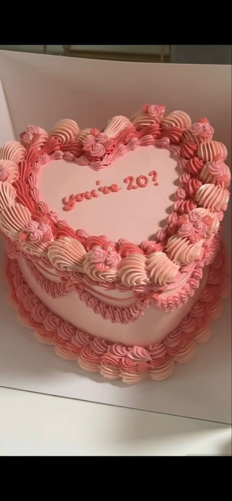 Youre Twenty Cake, 20 Something Aesthetic Cake, Pink 21st Birthday Ideas Outside, Birthday Cake 19 Aesthetic, B Day Cakes Aesthetic, Pink B Day Cake, Cute Birthday Cake Ideas Aesthetic, 20 Year Old Cake Ideas, Birthday Cakes For 20th Birthday