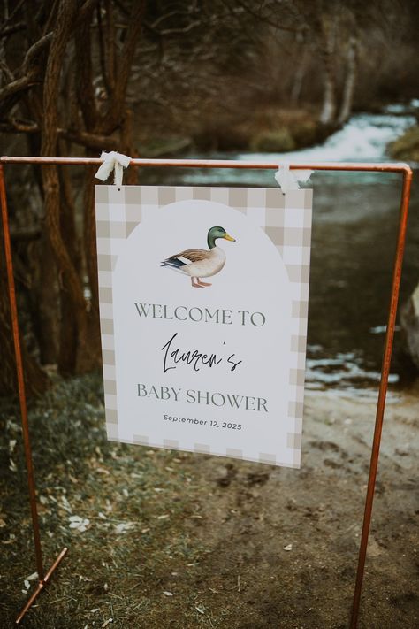 Welcome guests with this Editable Duck Baby Shower Welcome Sign--perfect for a mallard duck baby shower decor. Ideal for a boy baby shower with a duck hunting theme, this plaid signage adds a charming touch to your event! 🦆 𝑵𝑶𝑻𝑬: 𝑨𝒍𝒍 𝒕𝒆𝒙𝒕 𝒊𝒔 𝒆𝒅𝒊𝒕𝒂𝒃𝒍𝒆. 𝑮𝒓𝒂𝒑𝒉𝒊𝒄𝒔 𝒂𝒓𝒆 𝒏𝒐𝒕. 🦆 𝑯𝑶𝑾 𝑫𝑶𝑬𝑺 𝑰𝑻 𝑾𝑶𝑹𝑲? 🦆 Once purchased, you will receive a link to a PDF, which will include your template and instructions for printing and customizing in Canva. Canva is a free (a Hunting Theme Baby Shower, Hunting Baby Shower Ideas, Hunting Baby Shower Theme, Duck Baby Shower Theme, Baby Boy Hunting, Baby Shower Signage, Boogie Baby, February Baby Showers, Hunting Theme