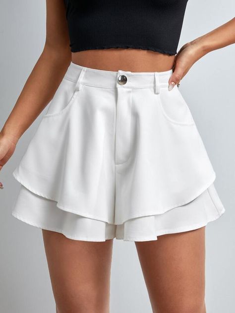 Designer Shorts Women, Short Elegantes, Skort Outfit, Types Of Shorts, Short Blanc, Shorts Outfits Women, Women Bottoms, Fall Pants, Skirt Shorts