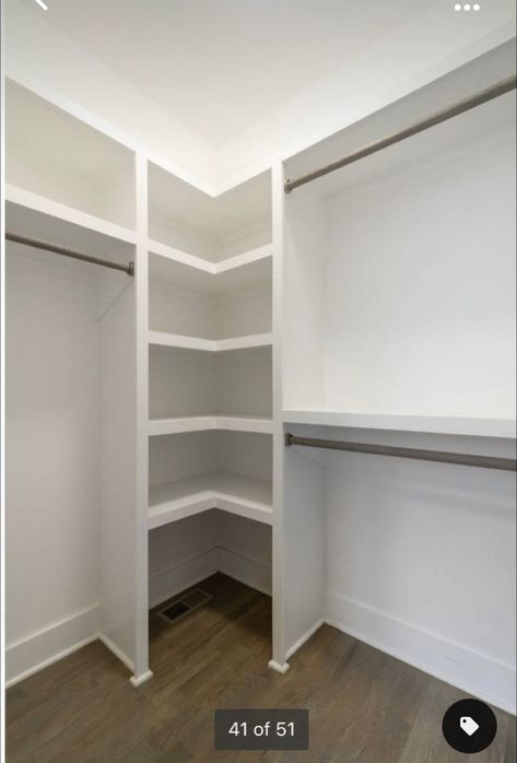 Small Long Walk In Closet, Closet Room Built Ins, Corner Master Closet, Small Closet Layout Walk In, Corner Closet Shelving Ideas, Walk In Closet Corners, 9 Ft Closet Ideas, Built In Closet Small Space, L Shape Small Closet