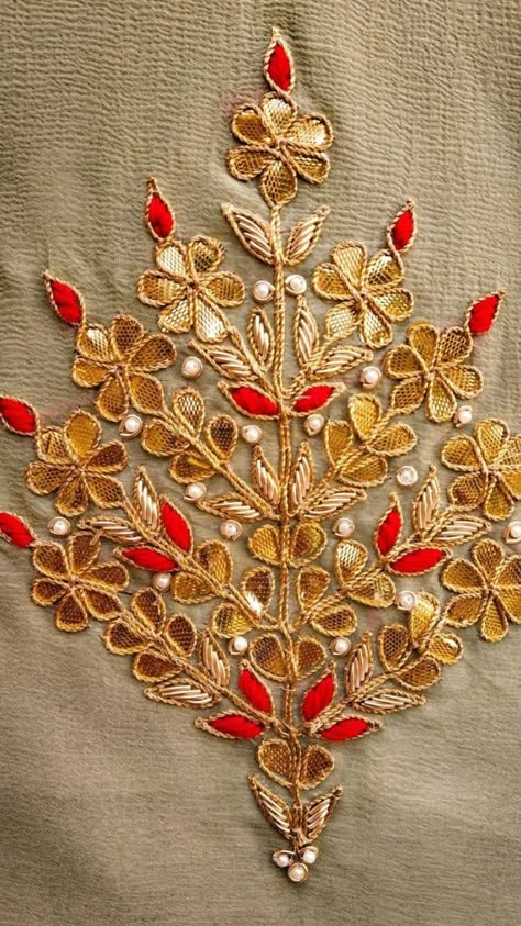 Beautiful embroidery with Gota-Zardose and resham. Gotta Patti Work, Khatli Work, Gota Patti Saree, Gota Patti Work, Zardozi Embroidery, Embroidery On Kurtis, Gotta Patti, Kurti Embroidery Design, Gota Work