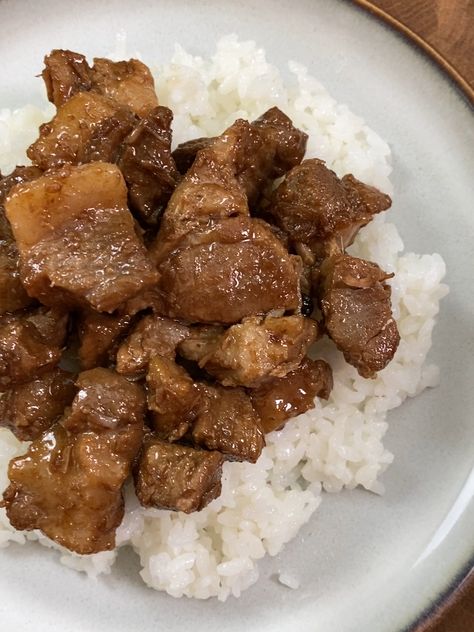 Filipino Pork Adobo Filipino Pork Adobo, Pork Adobo Recipe, Pork Adobo, Adobo Recipe, Philippines Food, Pinoy Food, Yummy Comfort Food, Food And Travel, Food Tasting