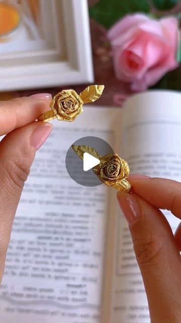 Rings Making Ideas, Diy Rose Ring, How To Make Ring With Paper, How To Make Rose With Paper, How To Make A Rose, How To Make Paper Rings, How To Make A Ring, Paper Rings Tutorial, Paper Jewelry Diy