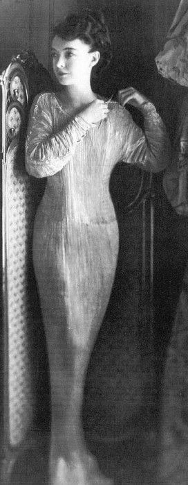 Fortuny Dress, Fortuny Delphos, Fortuny Pleats, Fortuny Fabric, Lillian Gish, Mariano Fortuny, Spanish Fashion, Elsa Peretti, Silent Film