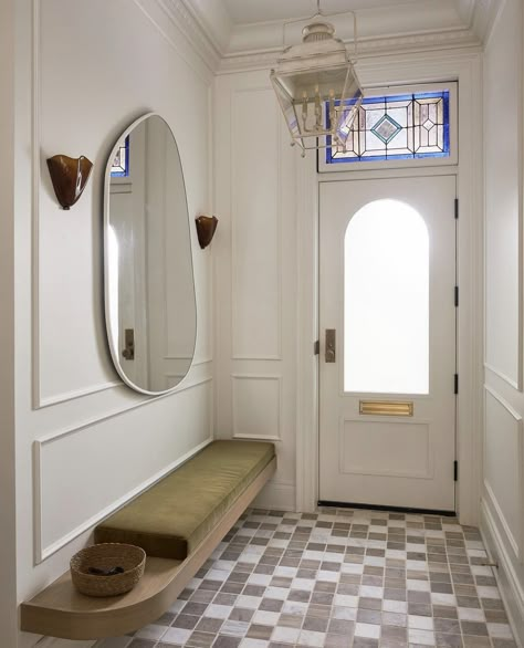 Front Hall Tile, Entrance Lighting Entryway, Small Entryway Ideas With Stairs, Foyer Entrance Ideas, Entryway With Stairs, Tiles Entryway, Small Entrance Ideas, Duplex Interior, Small Foyer Ideas