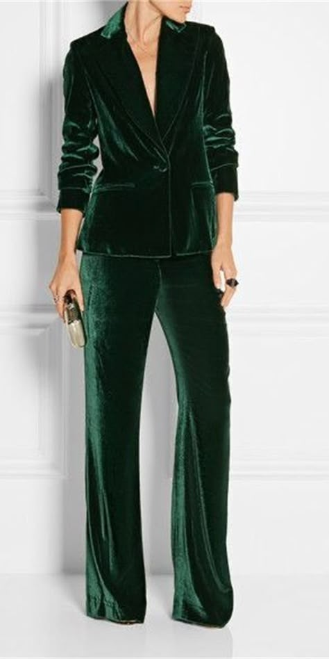 Colourful Jeans, Loki Outfit, Green Blazer Outfit, Velvet Blazer Women, Mother Outfit, Work Blazer, Cord Set, Black Playsuit, The Grammys