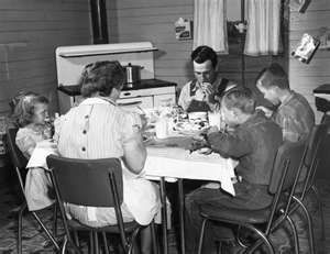 Families eating together at the table without the TV on..My family did this at every meal when I was growing up. I think it is a good thing. Eating Together, Eat Together, Family Eating, Those Were The Days, I Remember When, The Old Days, At The Table, Happy Memories, San Pedro