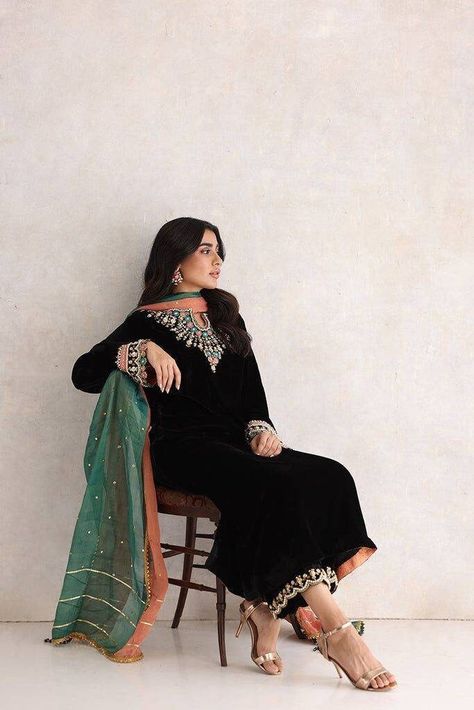 Black Velvet Straight Kurta With Palazzo,hand Embroidered Velvet Suit,gota and Beads Embroidery,indian Salwar Suit,plus Size Indian Dress - Etsy Canada Black Suit Designs, Traditional Dresses Indian, Black Velvet Suit, Velvet Suit Design, Embroidery Indian, Black Suit Dress, Kurta With Palazzo, Pakistani Women Dresses, Indian Salwar Suit