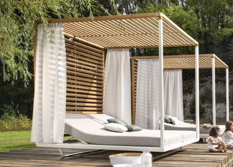 Contemporary Sun Loungers | Modern Garden Furniture London Cabana Ideas Backyard, Garden Daybed, Pavilion Garden, Outdoor Pool Furniture, Contemporary Garden Furniture, Pool Bed, Garden Day Bed, Teak Garden Furniture, Outdoor Cabana