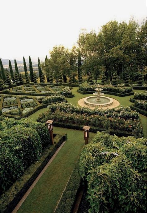 Grand garden | Castle Grounds, Garden, palace garden French Chateau Garden, English Landscaping, بيوت ملكية, Deadheading, Wedding Aesthetics, Castle Aesthetic, Formal Garden, Have Inspiration, French Chateau