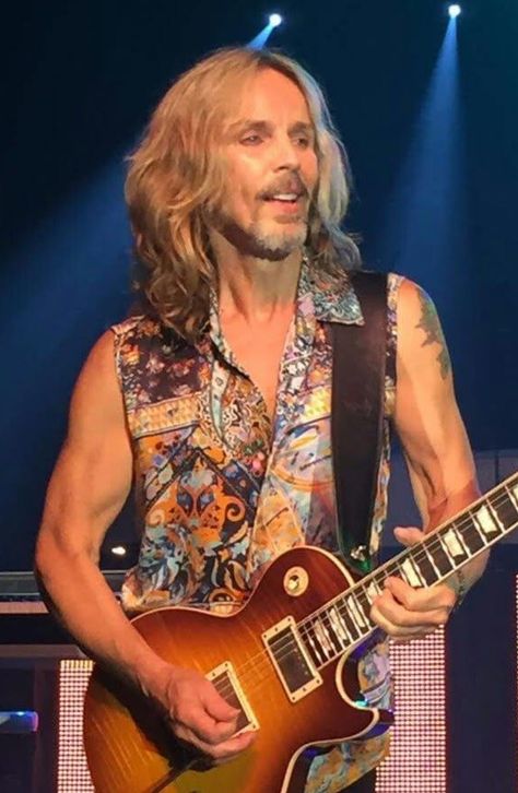 Tommy Shaw, Live Laugh Love, Keep Going, Theater, Paradise, Music, Quick Saves