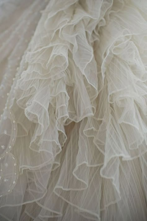 Skirt Tulle, Australia Wedding, Pretty Party, Linens And Lace, Medium Dress, Shades Of White, Lace Ruffle, Mode Inspiration, Just Girly Things