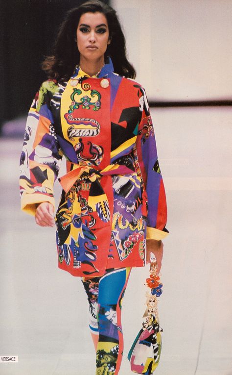 Versace Spring/Summer 1991 | by barbiescanner Pop Art Fashion Clothes, Yasmeen Model, Funky Suits, 90s Fashion Denim, 90s High Fashion, Pop Art Clothing, 90s Fashion Outfits Hip Hop, Versace 90s, Yasmeen Ghauri