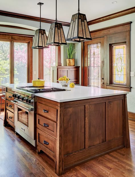 Craftsman Kitchen Ideas, Craftsman Style Kitchens, Craftsman Kitchens, Craftsman Style Kitchen, Arts And Crafts Kitchen, Tap House, Bungalow Kitchen, Craftsman Interior, Kitchen 2024