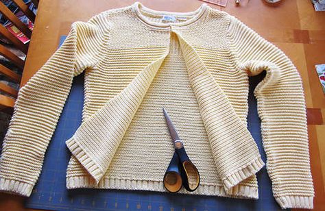 10 ways to altar a cardigan. Every teacher needs this because there are waaaay too many cardigans in my closet Renegade Seamstress, Diy Cardigan, Sew Simple, Recycled Sweaters, Diy Clothes Videos, Sweater Refashion, Repurposed Clothing, Old Sweater, Upcycle Sweater