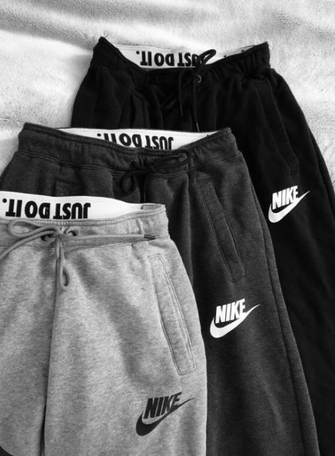 Beachy Aesthetic, Cute Sweatpants, Teenage Outfits, Cute Nike Outfits, Jordan Outfits, Cute Lazy Outfits, Tomboy Style Outfits, Lazy Outfits, Aesthetic Vibes