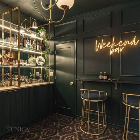 Speakeasy Dry Bar, Drinking Room Home Bars, Classy Basement Bar Ideas, Dramatic Bar Design, Black Bar Room Ideas, Art Deco Home Bar Ideas, Moody Wet Bar Design, Bar Style Dining Room, Art Deco Bar Design Home