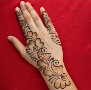 101 Simple Arabic mehndi designs for hands to try in 2023 | Bling Sparkle Hand Mehndi Designs Back, Amma Photos, Arabic Mehndi Designs For Hands, Mehndi Designs Back Hand, Mehndi Designs Back, Front Hand Mehndi Designs, Project Topics, Simple Arabic Mehndi, Mehndi Outfit