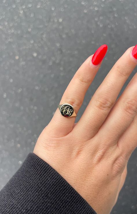 Also, Freedom - Fine Jewelry and Embroidered Cotton Franca Sozzani, Pinky Signet Ring, Old Drawers, Diamond Signet Ring, Gold Face, Jewelry Accessories Ideas, Monogram Styles, Embroidered Clothes, Vogue Italia