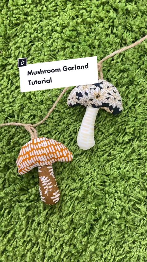 Cloth Garland Diy, Fabric Garland Diy, Dark Cottage Core Aesthetic, Diy Branches, Diy Fabric Garland, Fabric Mushrooms, Mushroom Garland, Diy Mushrooms, Easy Diy Fall Crafts