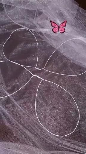 Diy Butterfly Wings Fabric, Fairy Dress Tutorial, Butterfly Wing Diy, How To Make Butterfly Wings Diy, Diy Butterfly Wings, Butterfly Wings Diy, How To Make Butterfly, Diy Wings