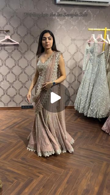 Women's Shop on Instagram: "Take Screenshot and Send Us to Whatsapp(+91-7016298970) Which you want to interested to Buy/Inquiry😻.
Plan your Festival Special Outfit with us and Be the Centre Of Attraction 💕 
-
-
👉🏻Cash on delivery available All over india.
👉🏻100% quality assured Product with pocket Friendly Price✔️.
👉🏻Trusted Seller Since 2015🤩.
-
-

#kurti #kurtiset #prettydresses #suits
#suitsets #indowestern #ethnicwear #traditional #pastel #designerprettyblouse
#kurti #kurtiset #prettydresses #suits
#suitsets #indowestern #ethnicwear #traditional #pastel #designerprettyblouses  #blousepatterns #blousedesigns #sareeblouse #fashion #sareeinspiration #blouse #justblouses #blousedesigns #sareeblouse #fashionstyles4love" Indowestern Saree, Saree Fashion, Anarkali Gown, Traditional Bride, Pretty Blouses, Lehenga Saree, Wedding Lehenga, Blouse Patterns, Bridal Lehenga