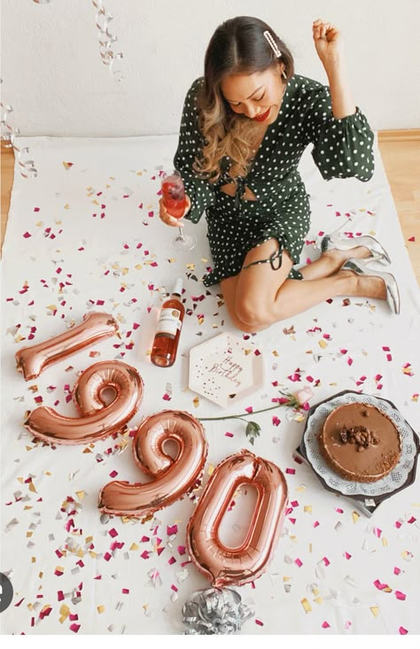 34 Th Birthday Ideas, 28 Year Old Birthday Photoshoot, 32nd Birthday Ideas For Women Party, Birthday Photoshoot 30, 34 Birthday Photoshoot Ideas, 35th Birthday Themes For Women, 1990 Photoshoot, 34 Birthday Ideas For Women, Birthday Photo Shoot Ideas For Women