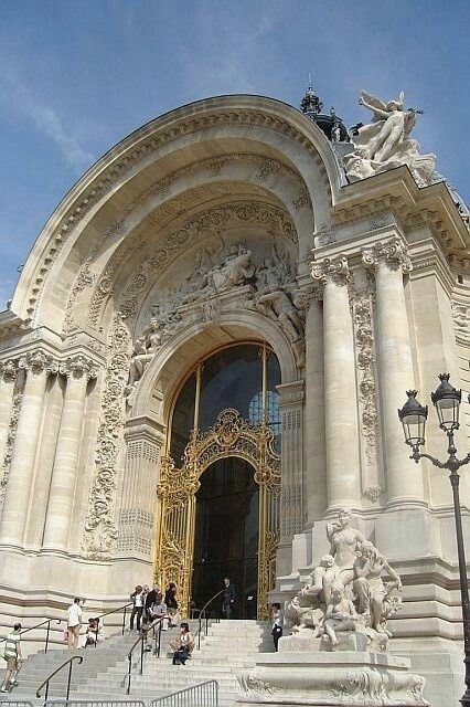 Paris Small Palace, Museum In Paris, City Of Paris, Marble Carving, Paris Architecture, Museums In Paris, Paris Love, Museum Of Fine Arts, Paris Travel