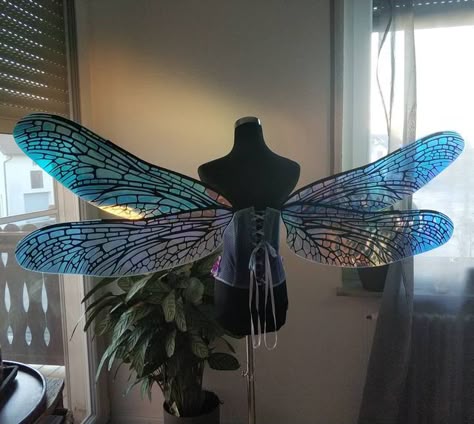 Ren Faire Wedding, Wings Inspiration, Green Fairy Wings, Diy Fairy Wings, Fairy Wings Costume, Pixie Wings, Most Creative Halloween Costumes, Cosplay Wings, Halloween Costumes 2022