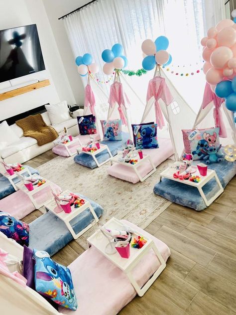 Stitch Theme Sleepover, Stitch Sleepover Ideas, Lilo And Stitch Sleepover, Stitch Slumber Party, Stich Party Ideas Girl, Stitch Sleepover Party, Stitch Birthday Party Ideas Decoration, Stitch Bday Party, Stitch Decorations Party