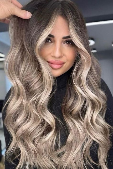 39 Adorable Balayage Hairstyles for Blondes and Brunettes Alike Blonde Honey Balayage, Honey Balayage Hair, Hairstyles For Blondes, Dark Roots Blonde Hair Balayage, Blonde Hair For Brunettes, Ash Blonde Hair Balayage, Soft Blonde Hair, Blond Beige, Blonde Balayage Hair